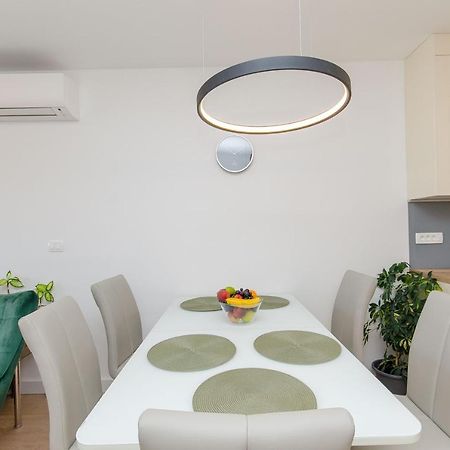 Modern Living Apartment Airy Сплит Экстерьер фото