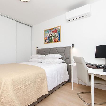 Modern Living Apartment Airy Сплит Экстерьер фото